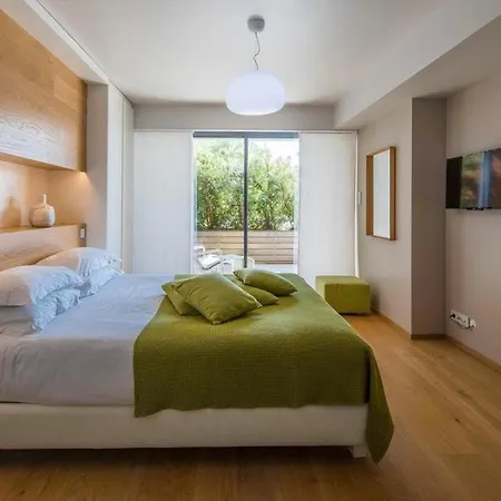 Beautiful Contemporary House With Heated Pool, Jacuzzi - What'app - 0049-1551-0224-169 - For Reservations! * Propriano (Corsica)