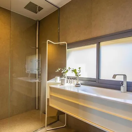 Beautiful Contemporary House With Heated Pool, Jacuzzi - What'app - 0049-1551-0224-169 - For Reservations! *