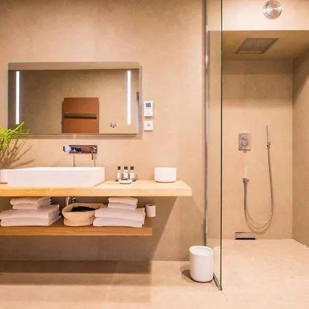 Beautiful Contemporary House With Heated Pool, Jacuzzi - What'app - 0049-1551-0224-169 - For Reservations! 普罗普里亚诺