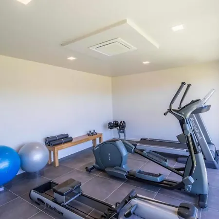度假居 Beautiful Contemporary House With Heated Pool, Jacuzzi - What'app - 0049-1551-0224-169 - For Reservations! 普罗普里亚诺