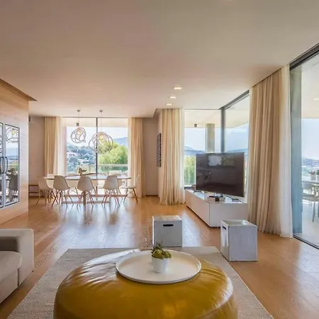 Beautiful Contemporary House With Heated Pool, Jacuzzi - What'app - 0049-1551-0224-169 - For Reservations! 度假居 *