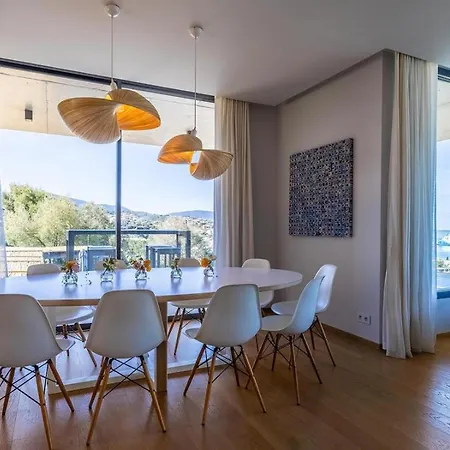 Beautiful Contemporary House With Heated Pool, Jacuzzi - What'app - 0049-1551-0224-169 - For Reservations! Propriano (Corsica)